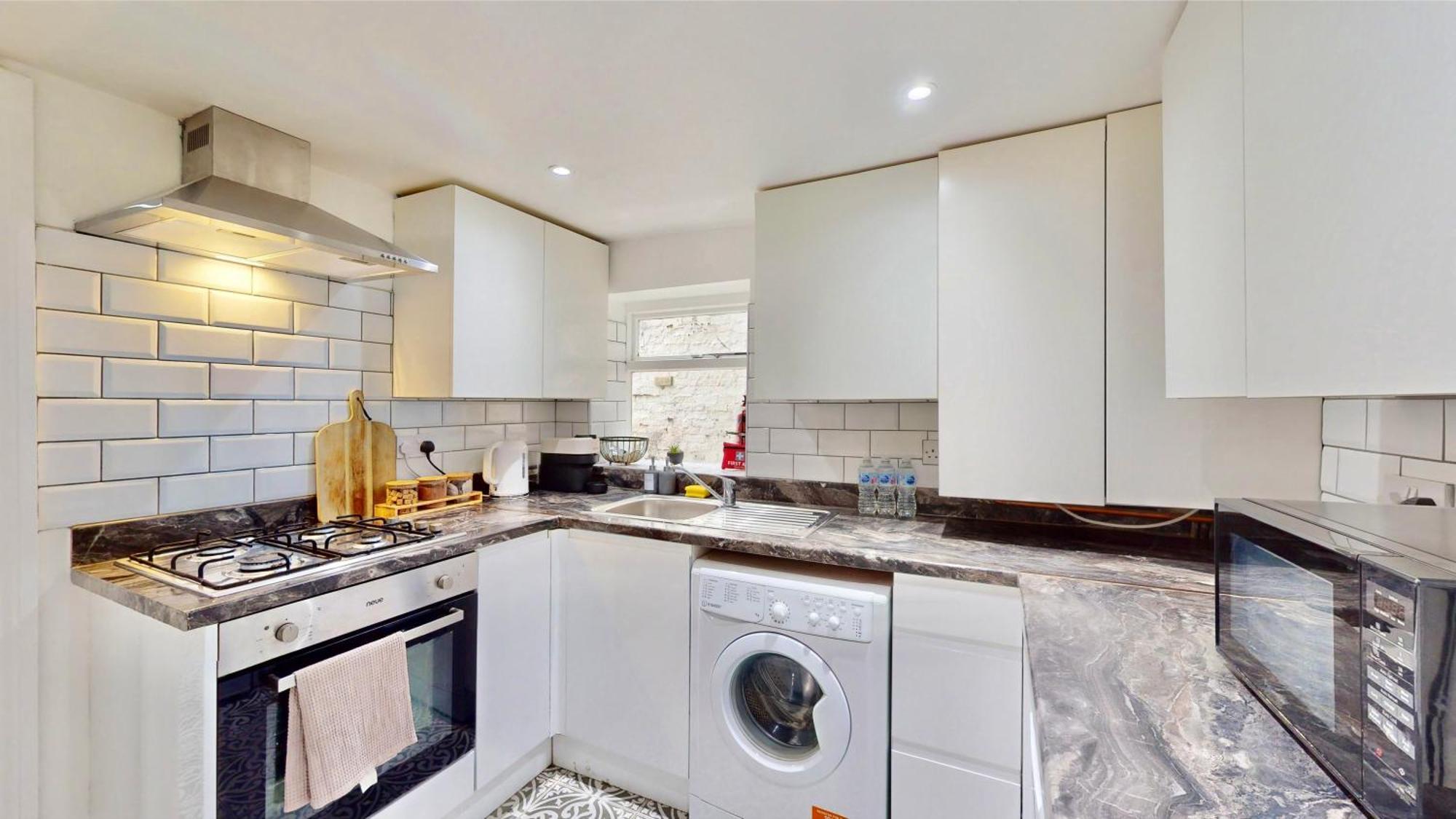 Tube & Notting Hill Nearby - Garden Flat Haven Apartment London Luaran gambar